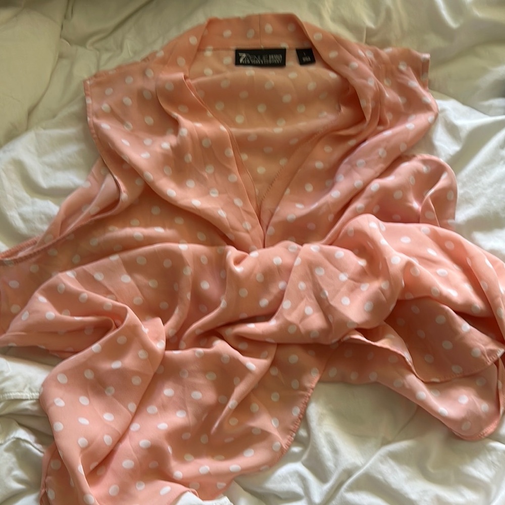 🌸4/$40🌸 Pink Polka Dot Blouse
